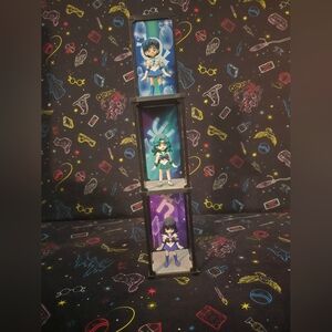 Set of 3 stackable sailor moon figures